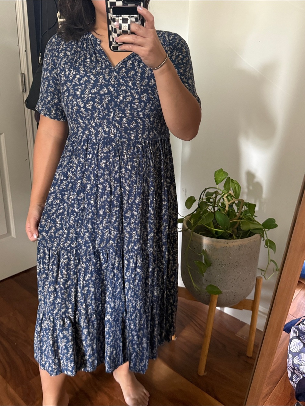 Old Navy Blue Ditsy Print Tiered Midi Dress. M